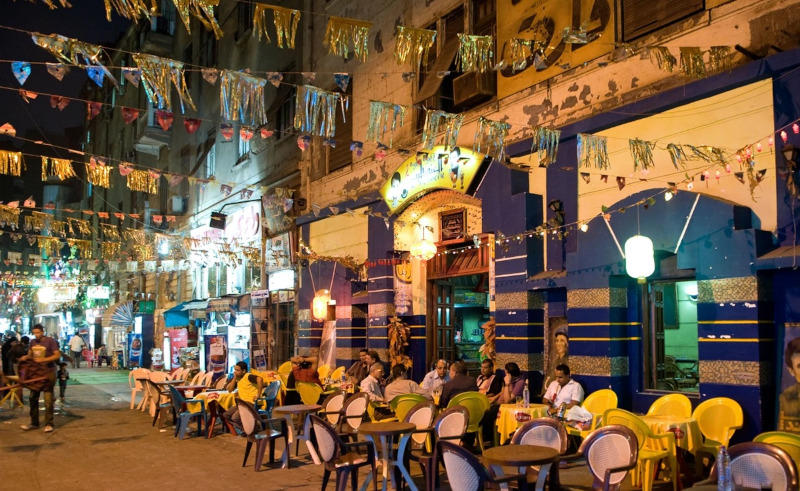 Egypt Announces New Opening Hours for Shops & Restaurants