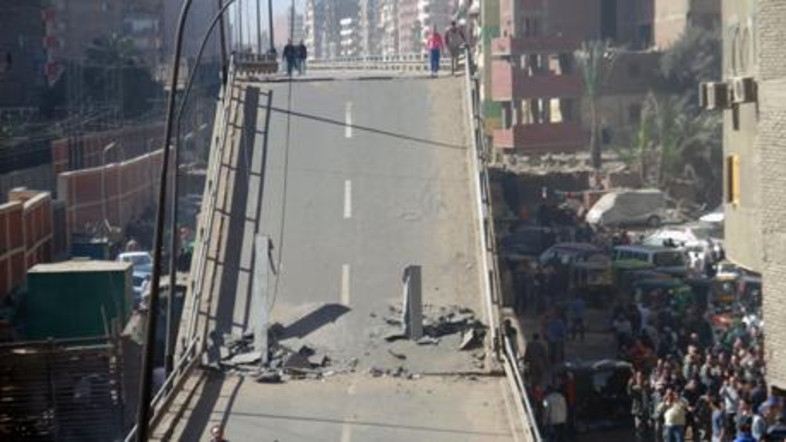As Many as 700 Egyptian Bridges At Risk Of Collapsing
