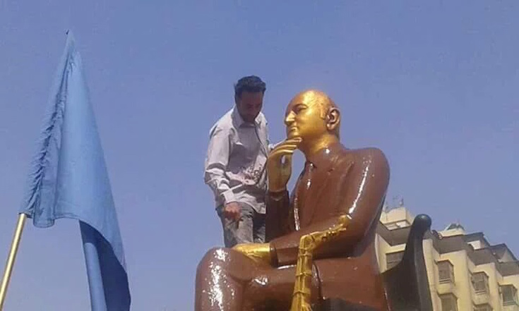 Mohamed Abdel Wahab Statue Now Looks Like A Nutella-Covered Hosni Mubarak